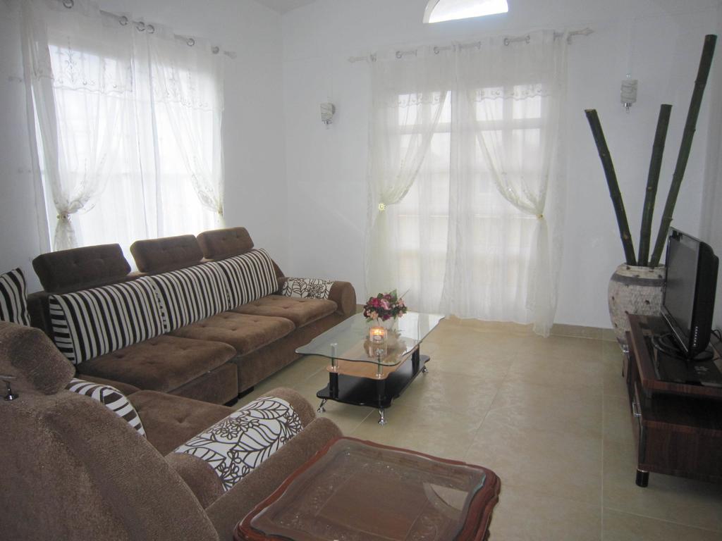 Jolie Villa Santa Avec Piscine Pointe aux Piments Kamer foto